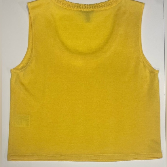 ESCADA TOP SIZE 8 YELLOW COLOR 
WOOL SILK CASHMERE KNIT SCOOP NECK SLEEVELESS - Picture 3 of 8